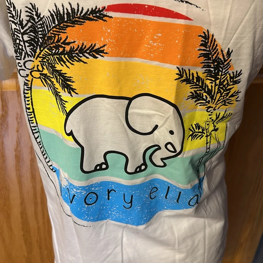 NWOT Ivory Ella White Short Sleeve Shirt, Size Medium - Picture 4 of 5